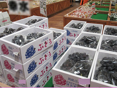 20200803ぶどう箱.jpg