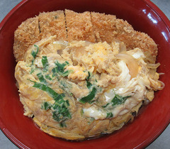 かけカツ丼2021.jpg